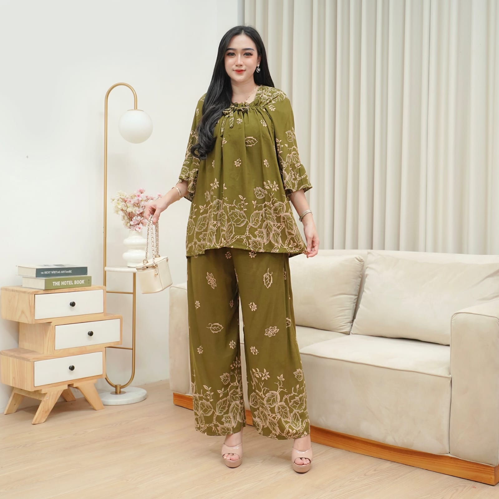 Oneset fuji jumbo lengan 3/4 celana panjang kulot - Gambar 3