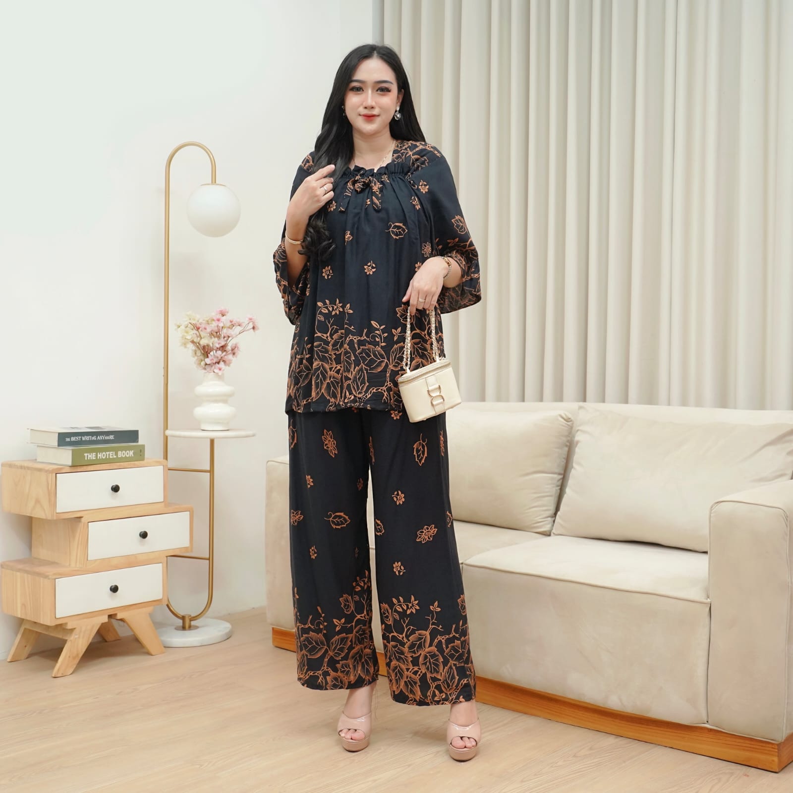 Oneset fuji jumbo lengan 3/4 celana panjang kulot - Gambar 4